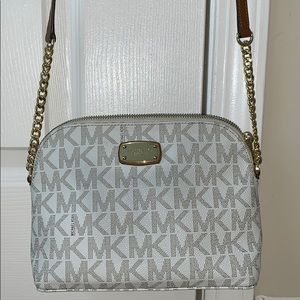 Michael Kor’s crossbody bag